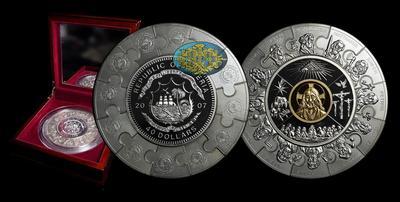 40 Долларов 2007 года. 